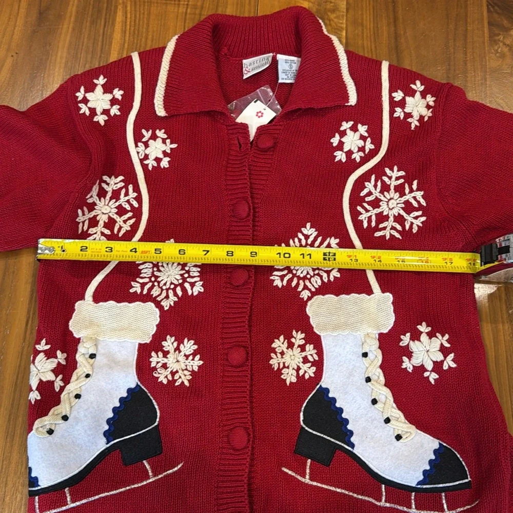 NWT! Vintage Hasting and Smith Red Ice Skating Holiday Sweater From Carson's! - Picture 7 of 10